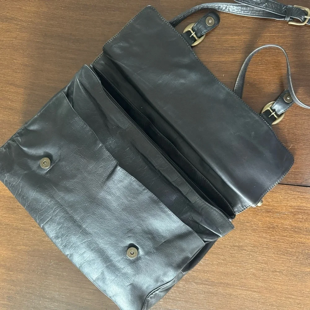 Noble Leather Briefcase Messenger Bag